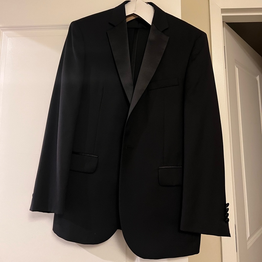 JOS. A. BANK black tuxedo